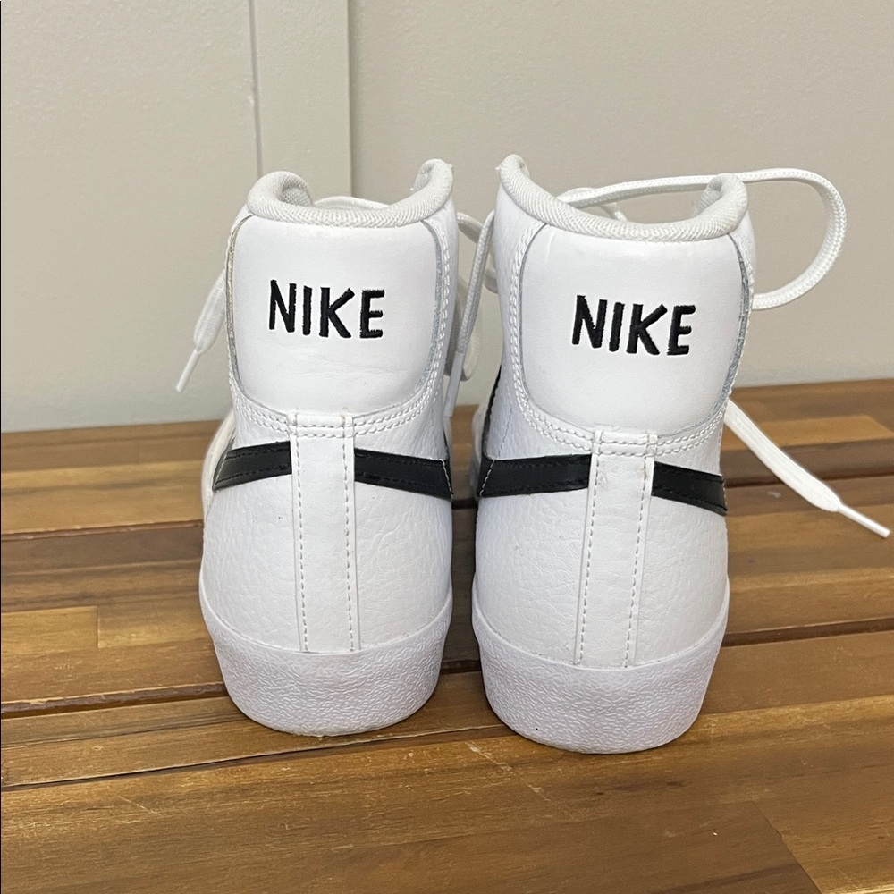 Nike White and Black High-Tops - Picture 2 of 9
